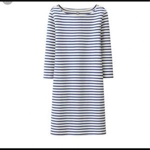 UNIQLO Stripped 3/4 Sleeve Boatneck Shift Dress